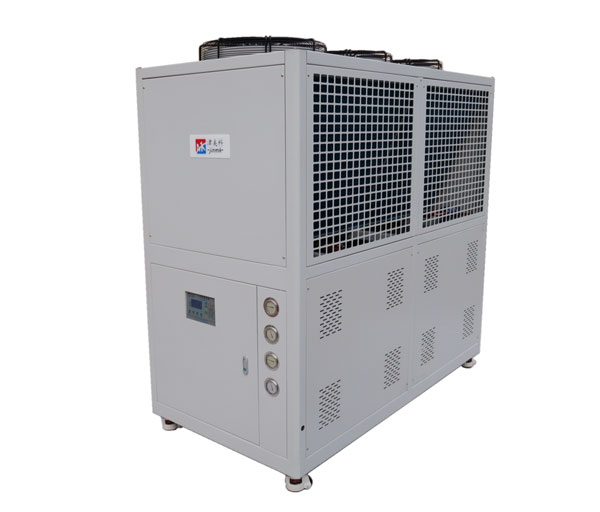 25、30匹風冷式冷水機